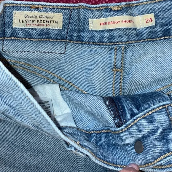 Levi's Premium Light Blue High Baggy Shorts - Picture 4 of 4